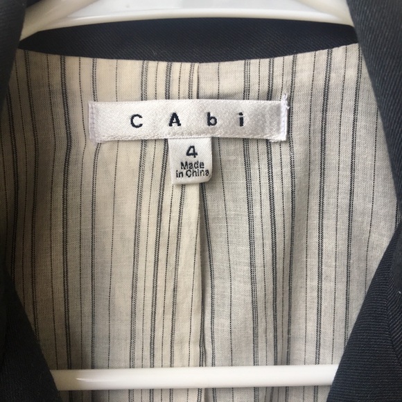 CABI navy size 4 blazer - Picture 2 of 7